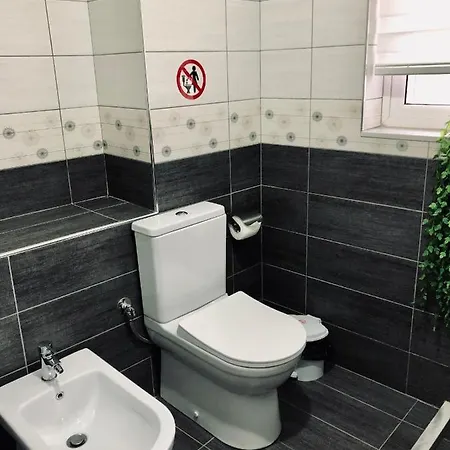 Gæstehus Stone House Obelisk 4*