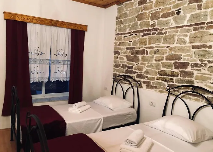 Stone House Obelisk 4* Gjirokastër