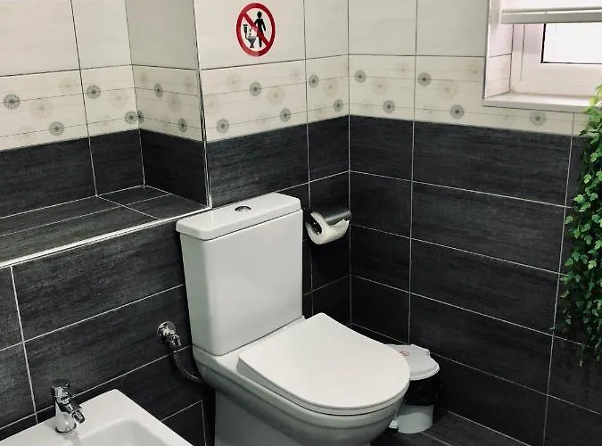 招待所 Stone House Obelisk 4*